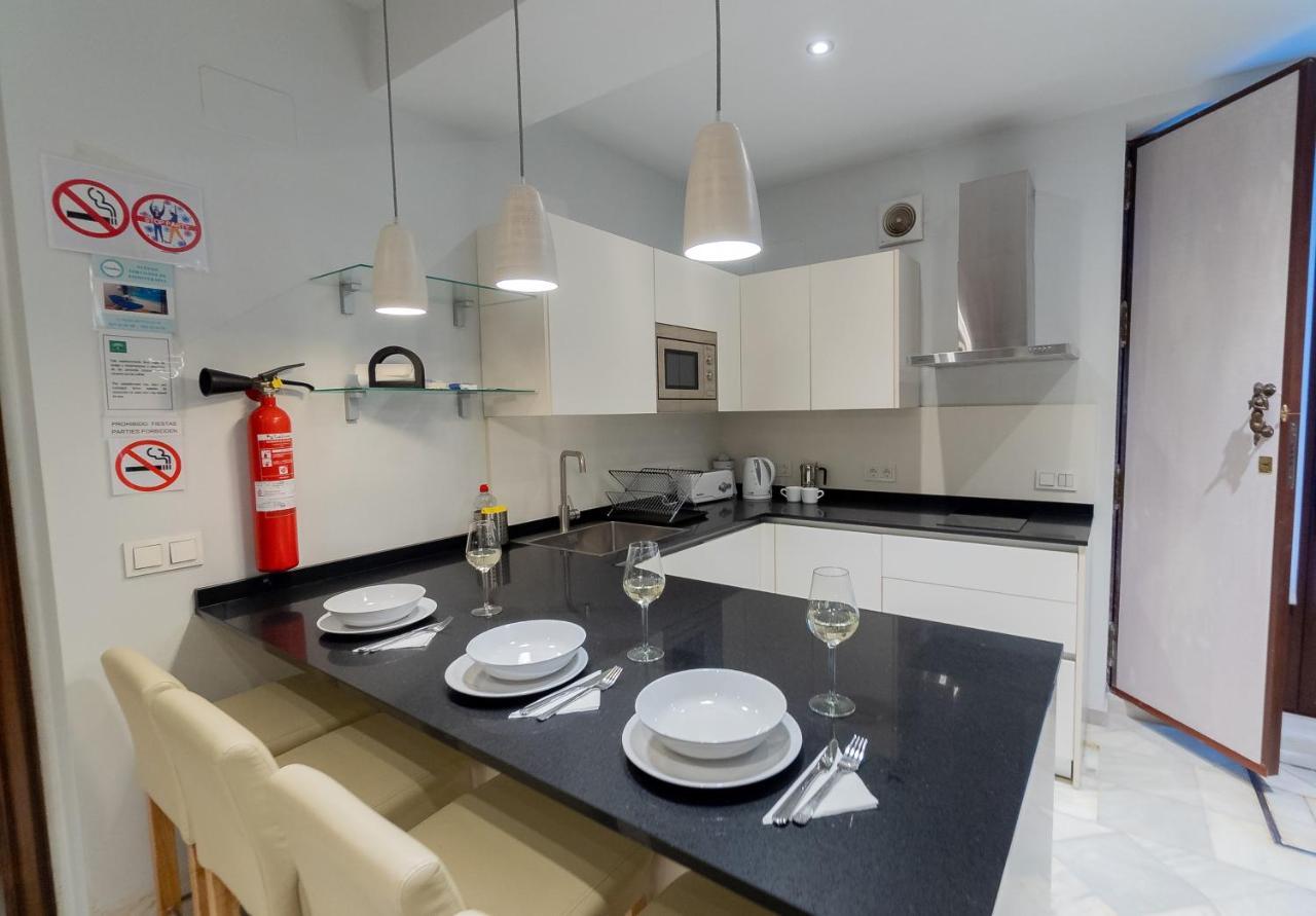 Suay Apartments Sewilla Zewnętrze zdjęcie
